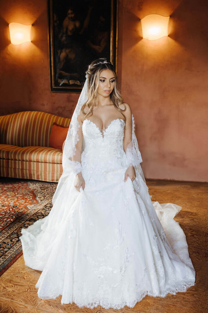 Elegant bride portrait at Castello di Rossino near Lake Como during a luxury castle wedding in Northern Italy