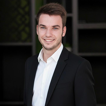 Professional portrait of Ion, a member of the Image Studio team in Italy